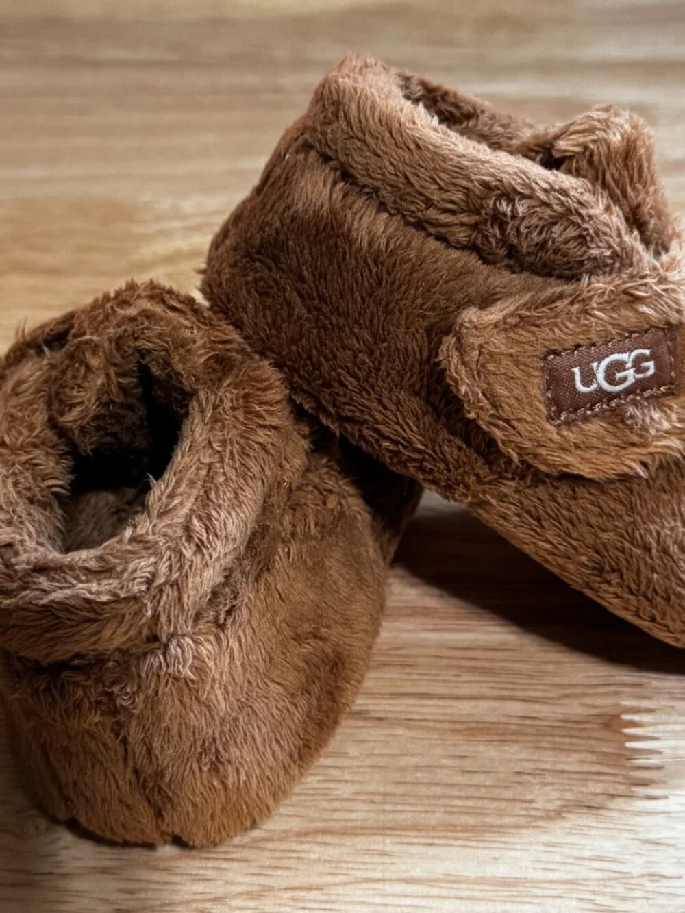 UGG Bixbee Baby Booties Chestnut Size 2/3 6-12M, Unisex, Cozy, Fall, Winter